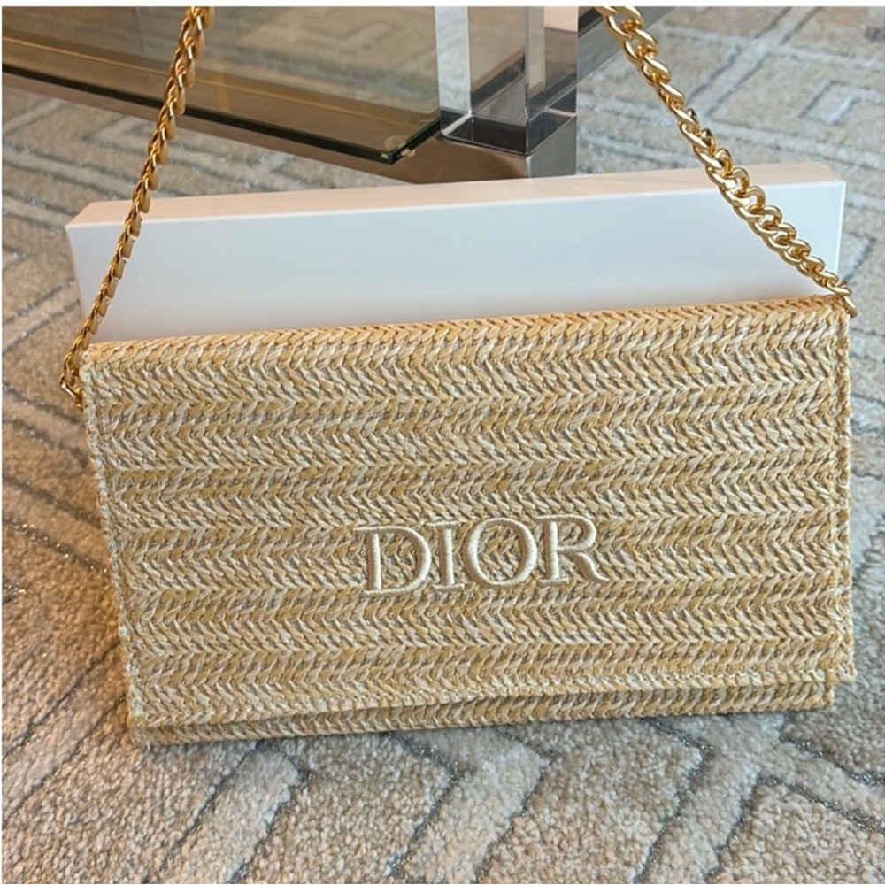 DIOR Beige Woven Chain Bag raffia purse clutch gold chain summer beach cruise - Picture 2 of 8